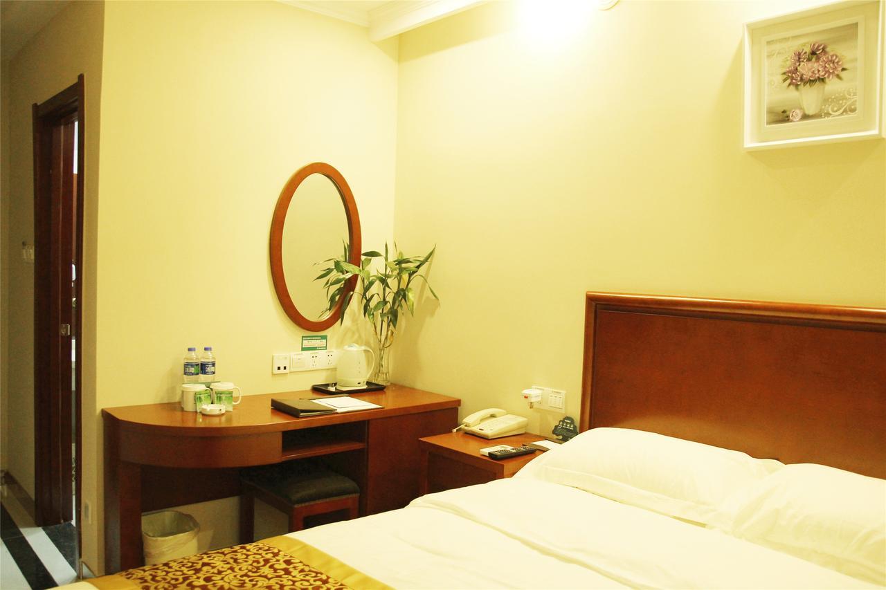 Greentree Inn Shandong Heze Mudan Road Bus Terminal Station Express Hotel Eksteriør billede